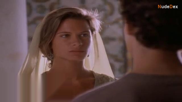 Rhona Mitra in A Kid In Aladdins Palace, photo 17