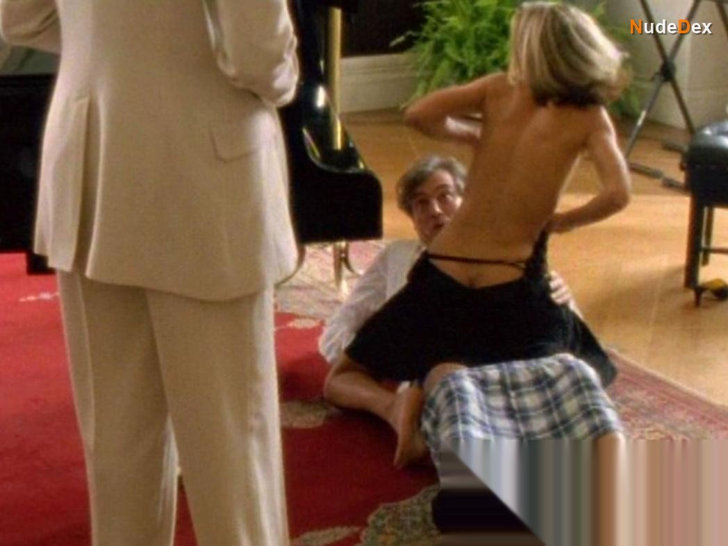 Rhona Mitra in A Kid In Aladdins Palace, photo 30