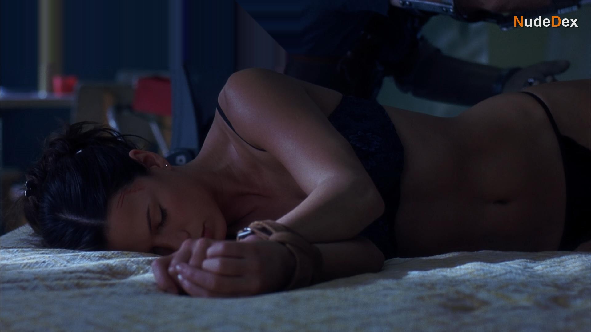 Rhona Mitra in Highwaymen, photo 2