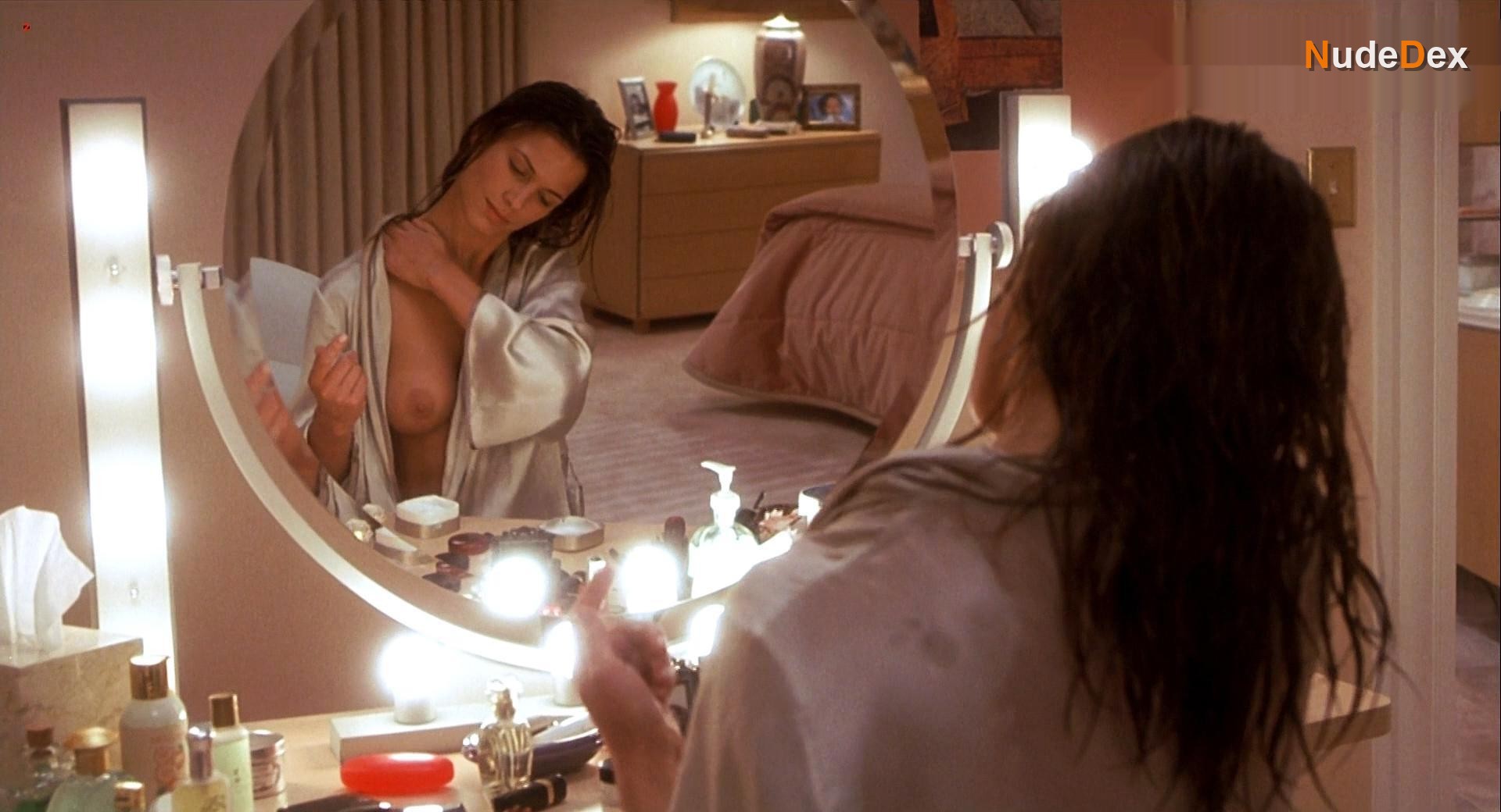 Rhona Mitra in Hollow Man, photo 9