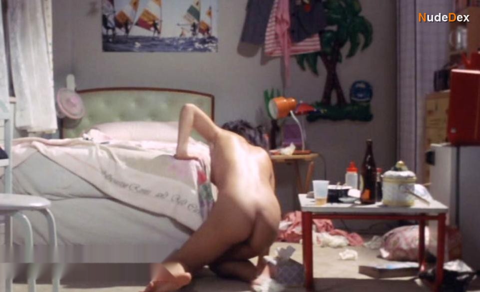 Rie Kitahara in Bed In, photo 7