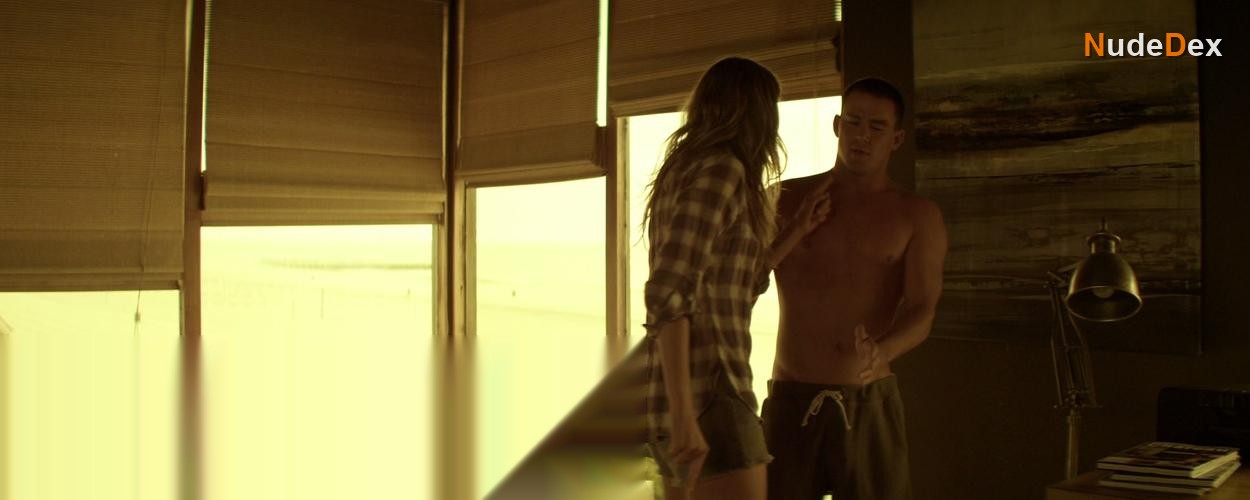 Riley Keough in Magic Mike, photo 1