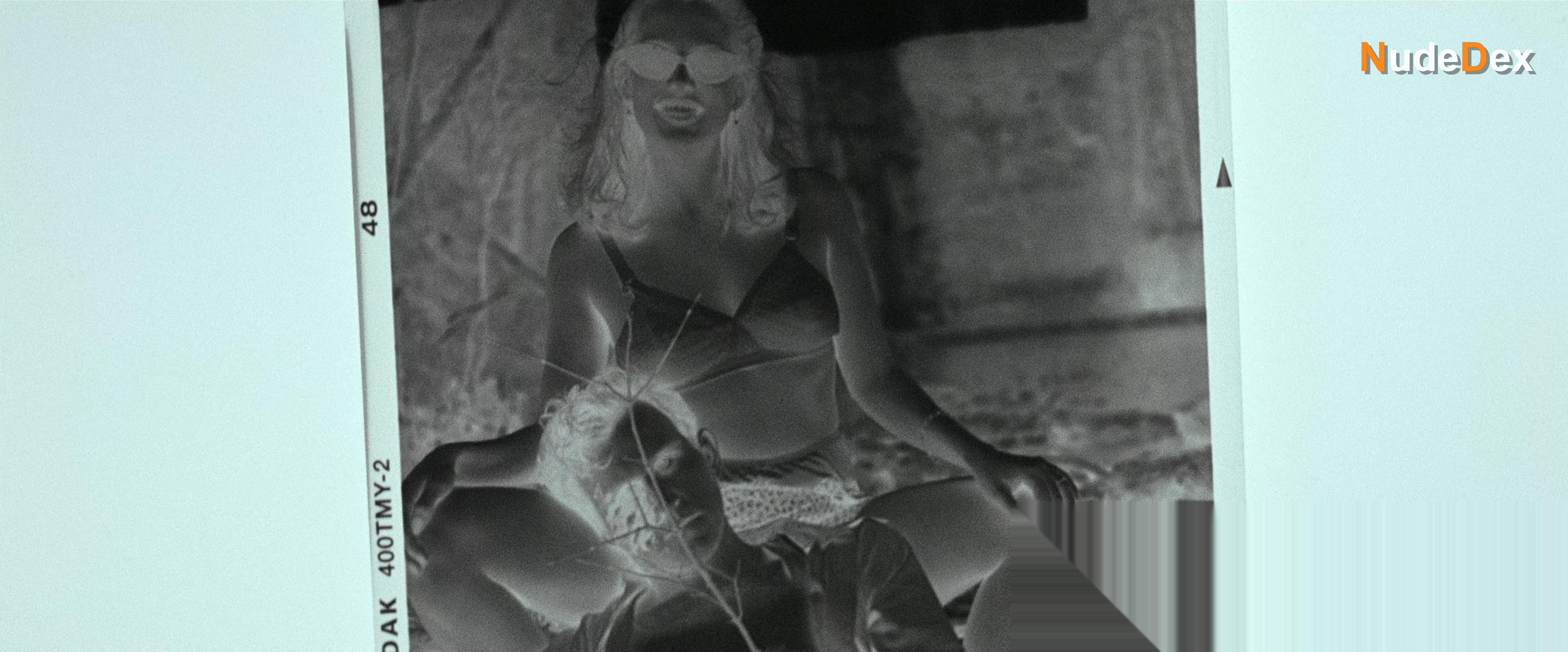 Riley Keough in The Devil All The Time, photo 5