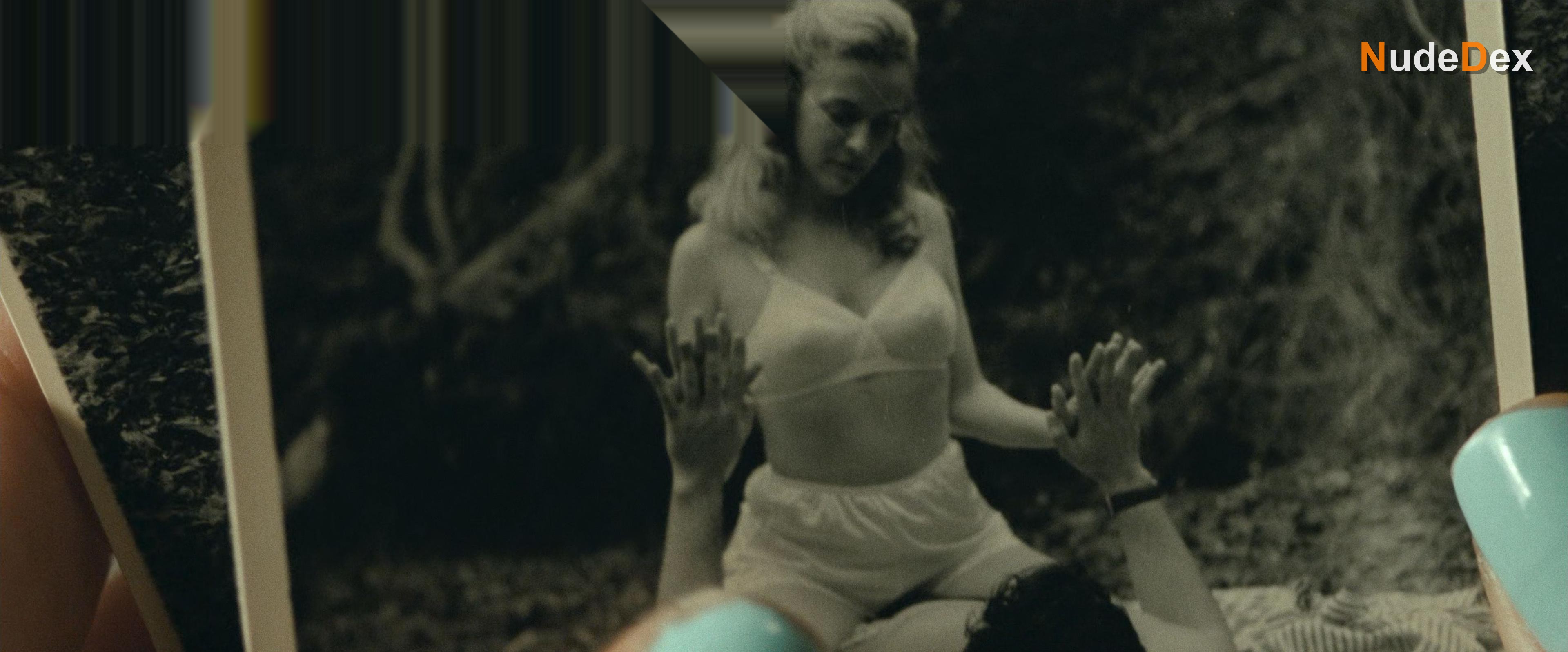 Riley Keough in The Devil All The Time, photo 11
