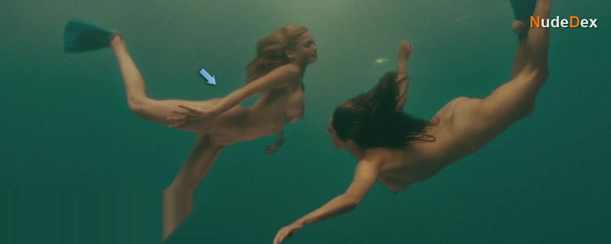 Riley Steele in Piranha 3d, photo 6