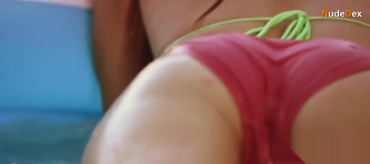 Robin Sydney in American Muscle, photo 4