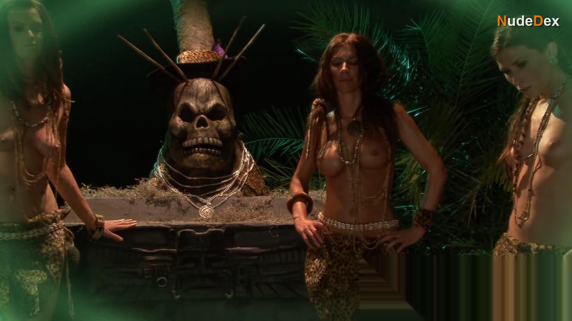 Robin Sydney in Evil Bong A Thon, photo 13