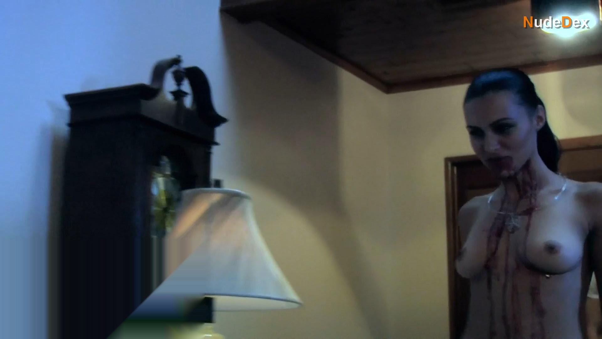 Robin Sydney in Wicked Lake, photo 6
