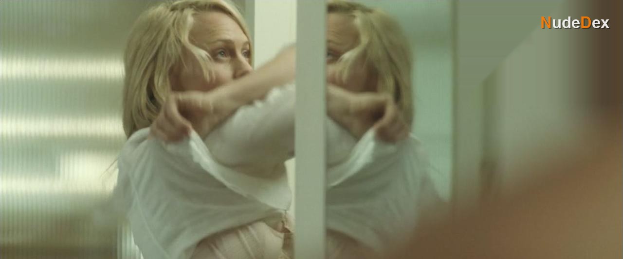 Robin Wright in Breaking And Entering, photo 2