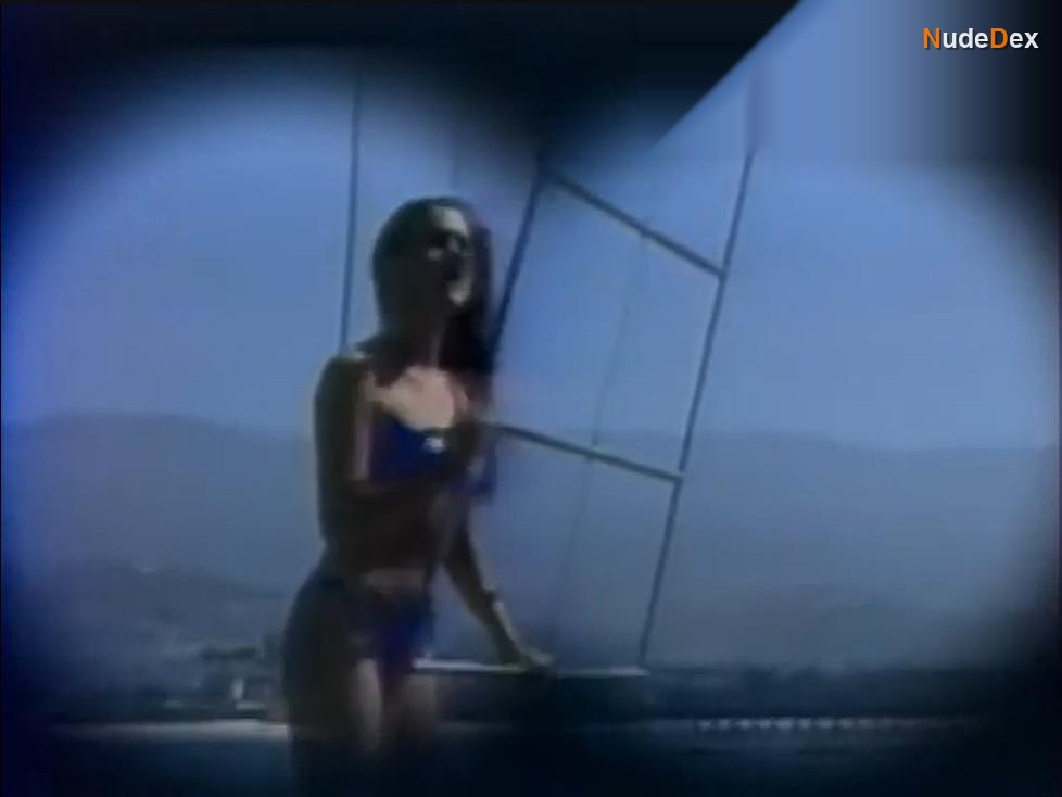 Robin Wright in Hollywood Vice Squad, photo 4
