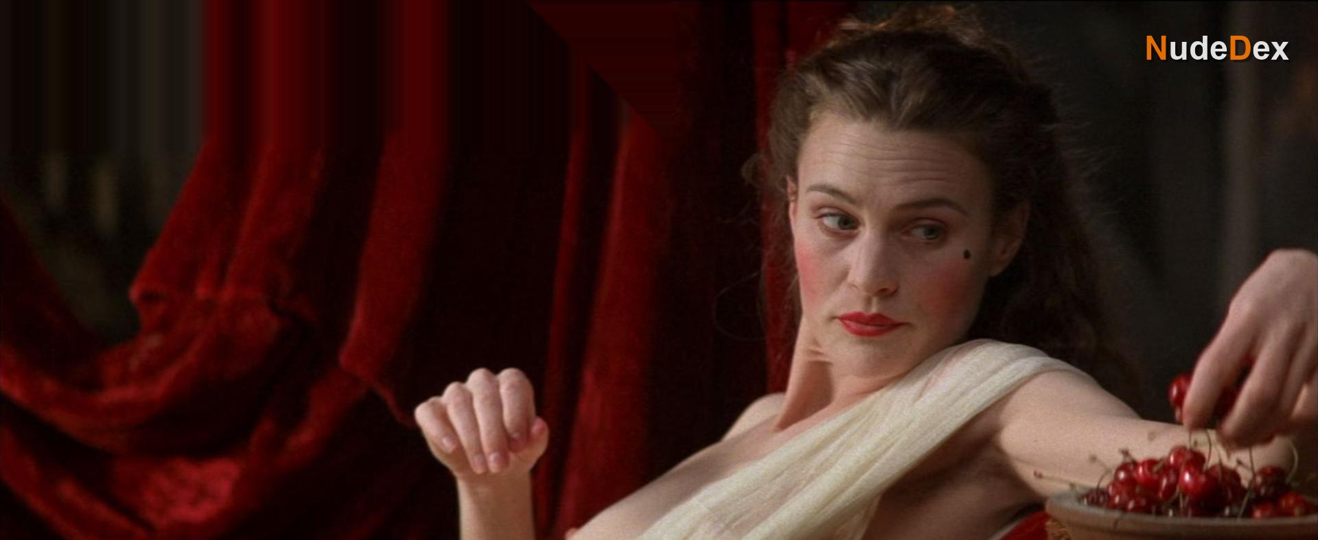 Robin Wright in Moll Flanders, photo 21