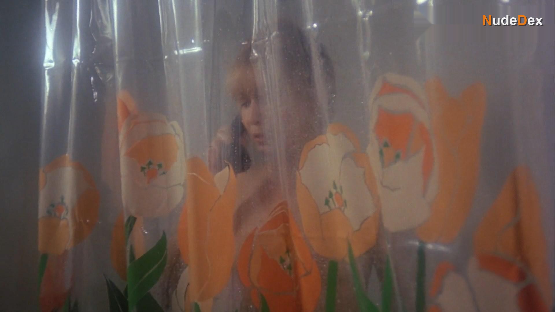 Robyn Whitting in Trick Or Treats, photo 6