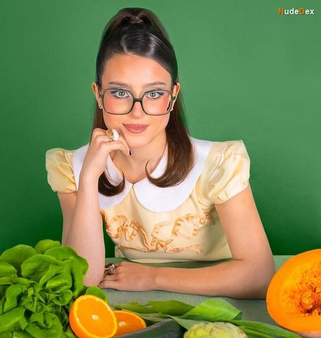 Roro Bueno in Maxim Spain, photo 7