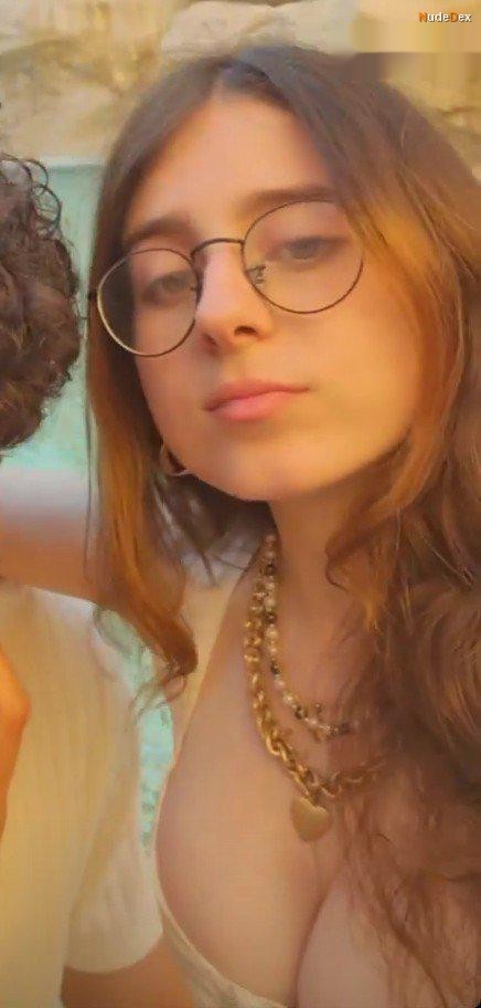 Roro Bueno in The Body Nation, photo 5