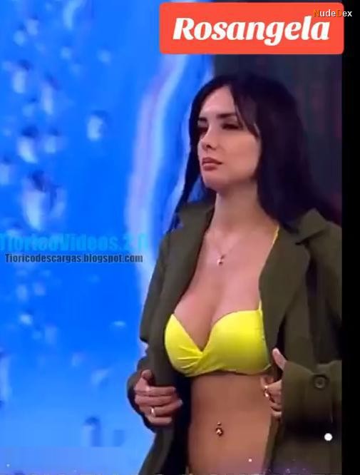 Rosangela Espinoza in Esto Es Guerra, photo 8
