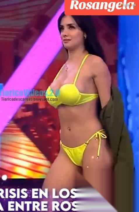 Rosangela Espinoza in Esto Es Guerra, photo 13