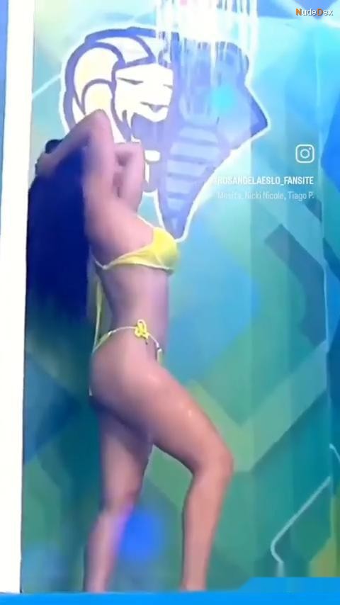 Rosangela Espinoza in Esto Es Guerra, photo 23
