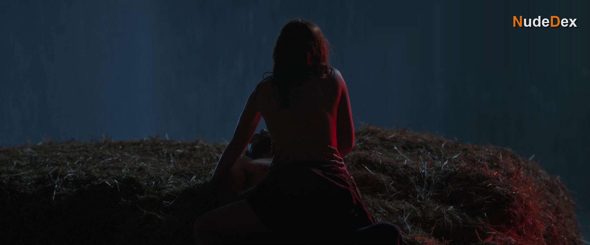 Rose Williams in Locked In, photo 12