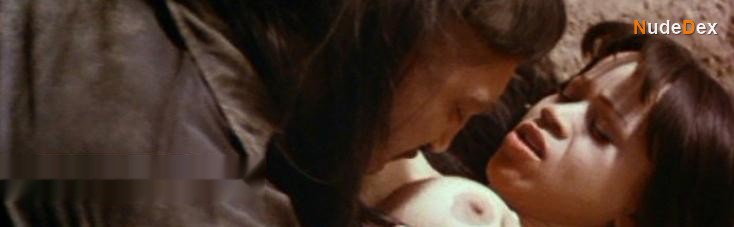 Rosie Perez in Dance With The Devil, photo 5