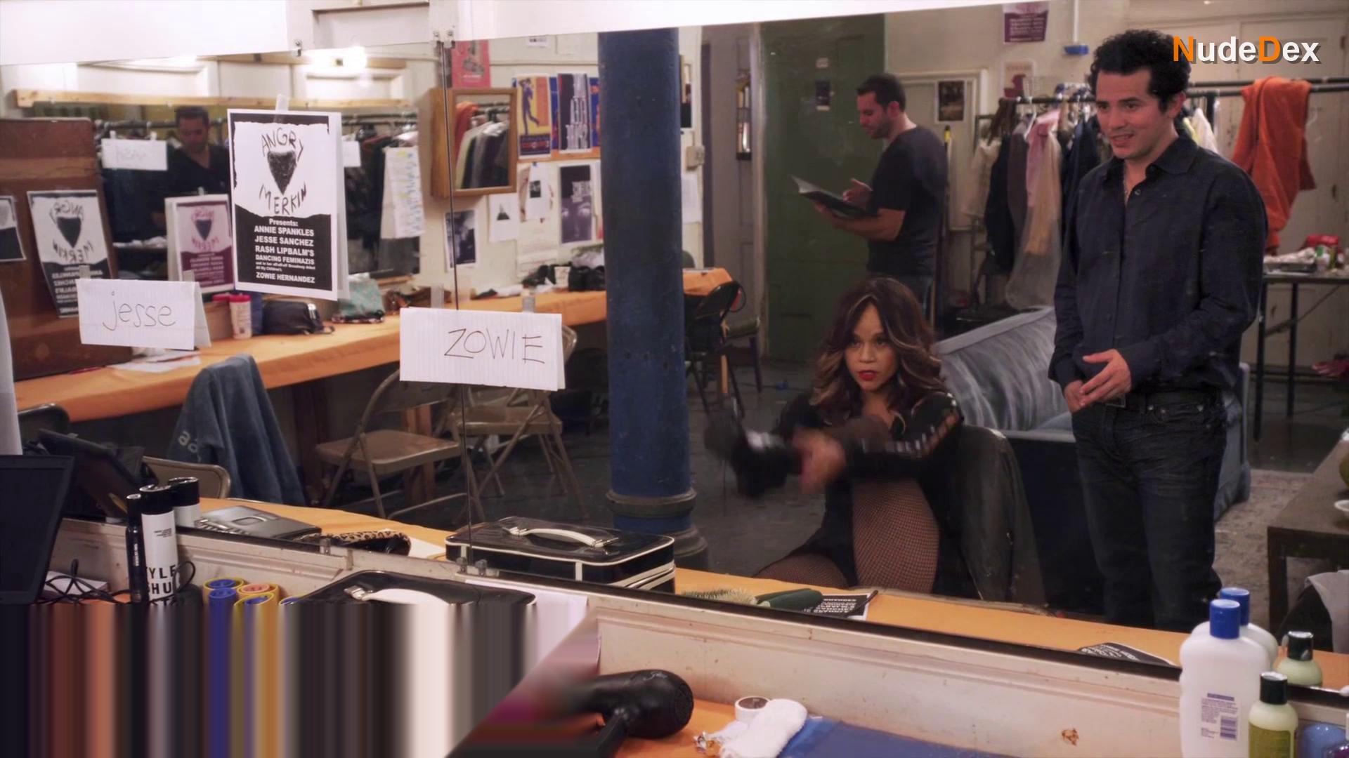 Rosie Perez in Fugly, photo 3