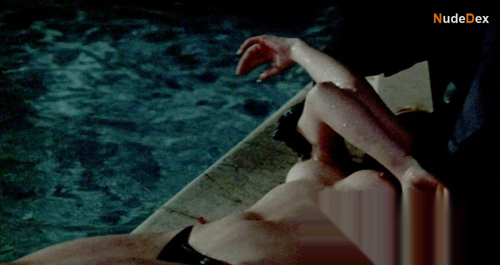 Roxana Nieto in Pieces, photo 5