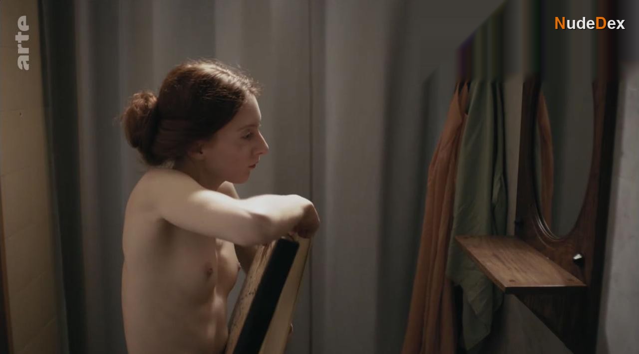 Roxane Durane in Clash Of Futures, photo 6