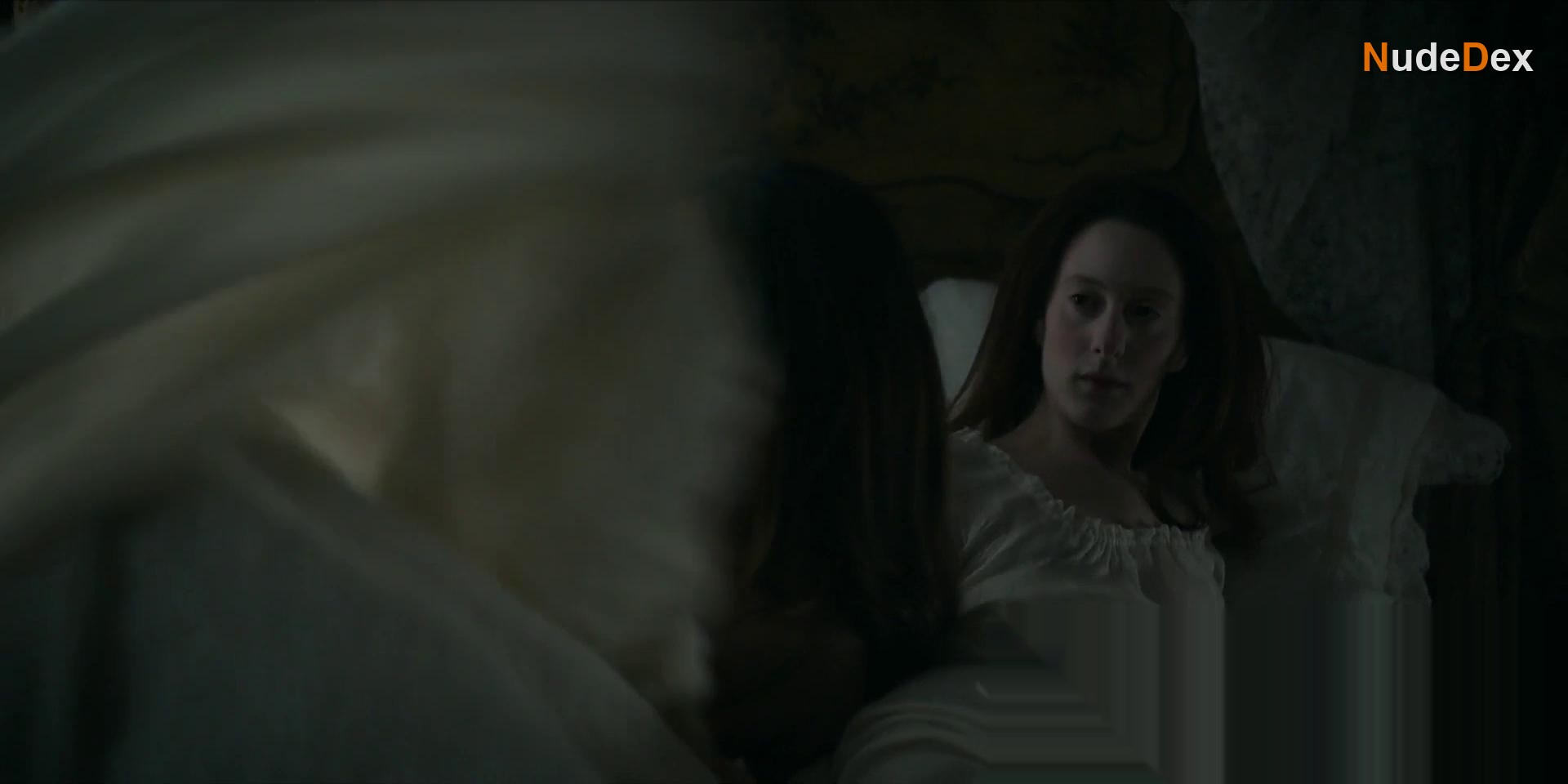 Roxane Durane in Marie Antoinette, photo 4