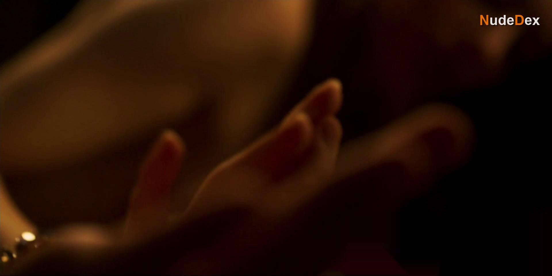 Roxane Durane in Riviera, photo 2