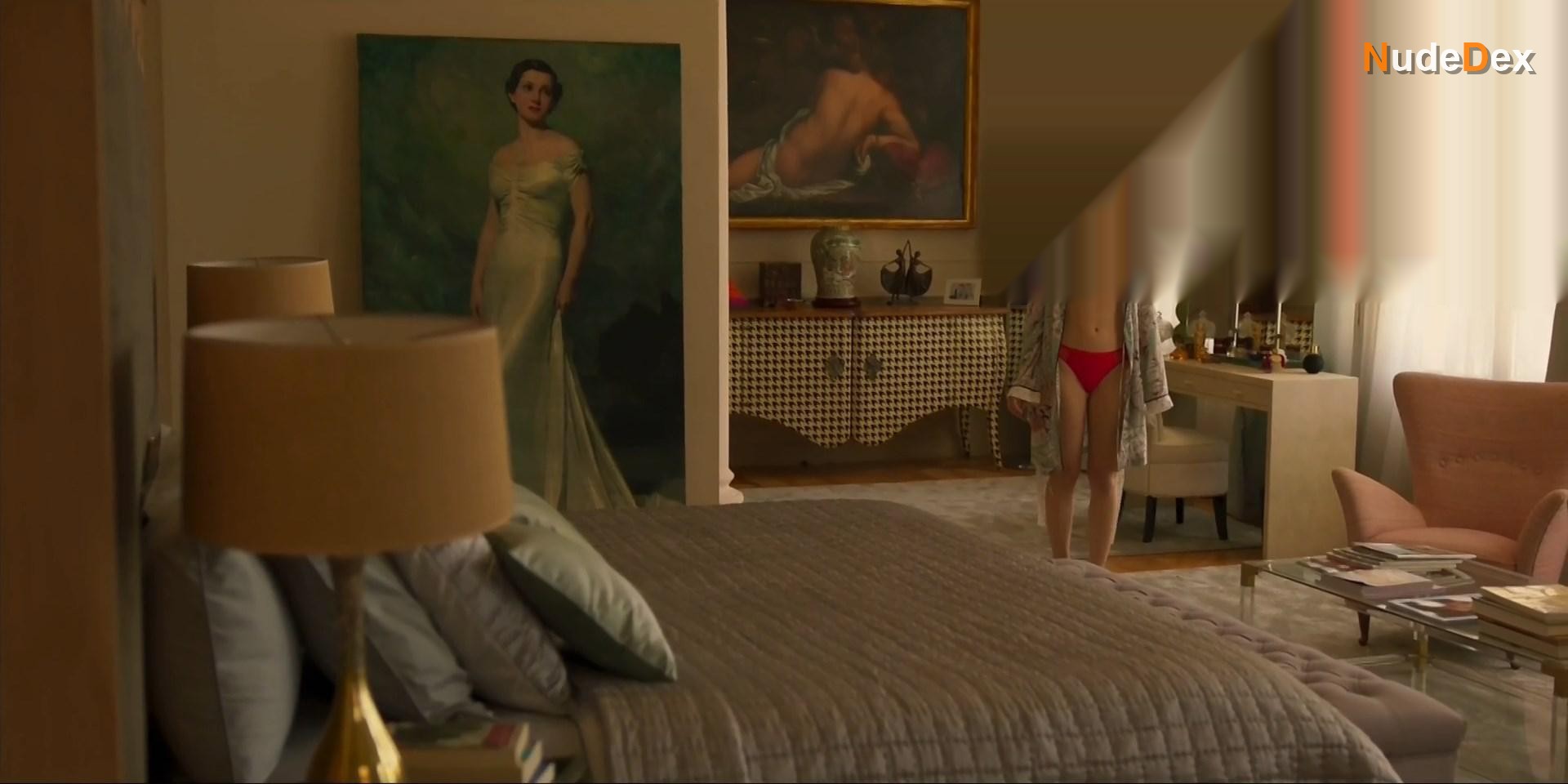 Roxane Durane in Riviera, photo 23