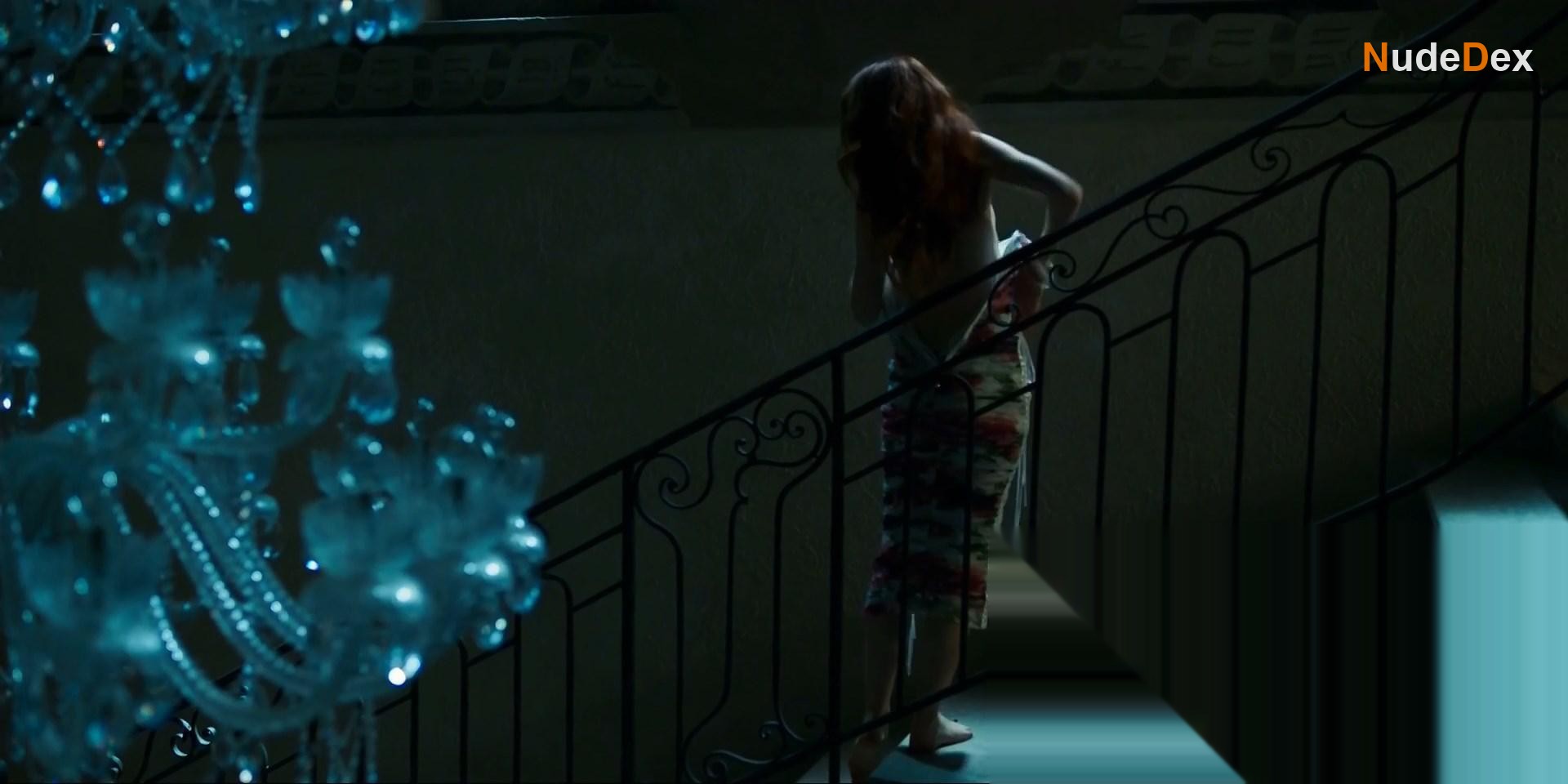 Roxane Durane in Riviera, photo 28