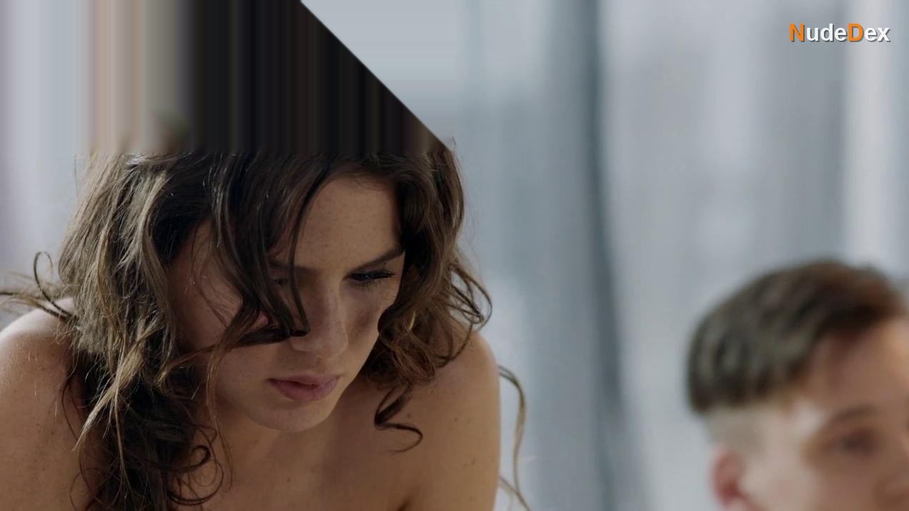 Ruby O. Fee in Tatort, photo 7