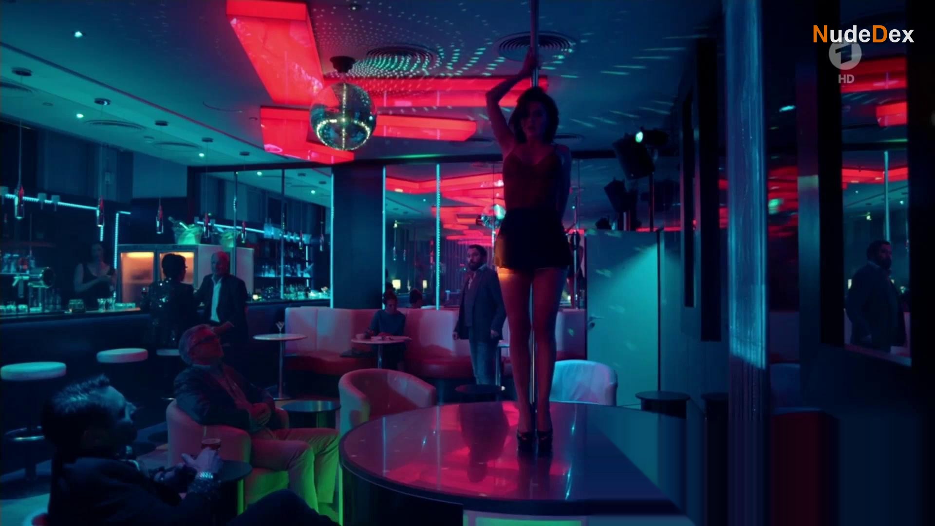 Ruby O. Fee in Tatort, photo 10