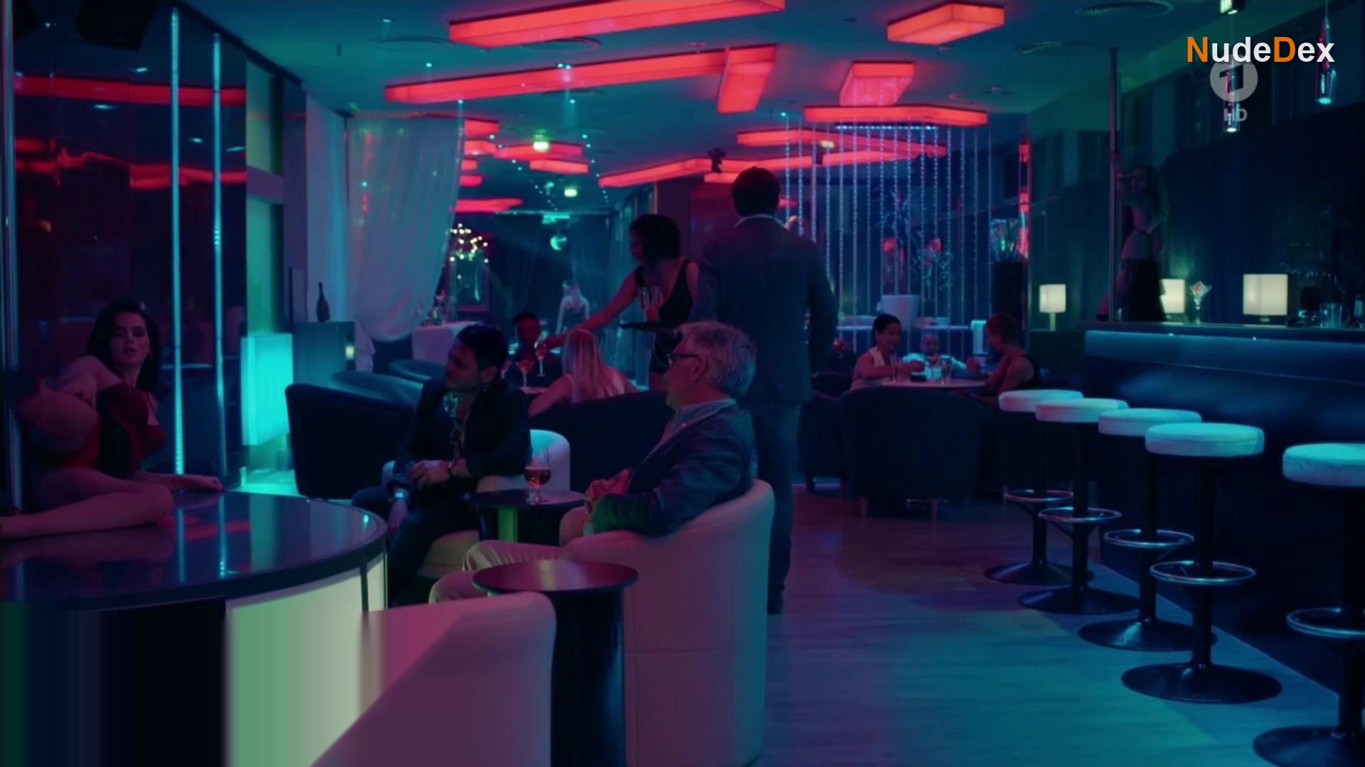 Ruby O. Fee in Tatort, photo 20