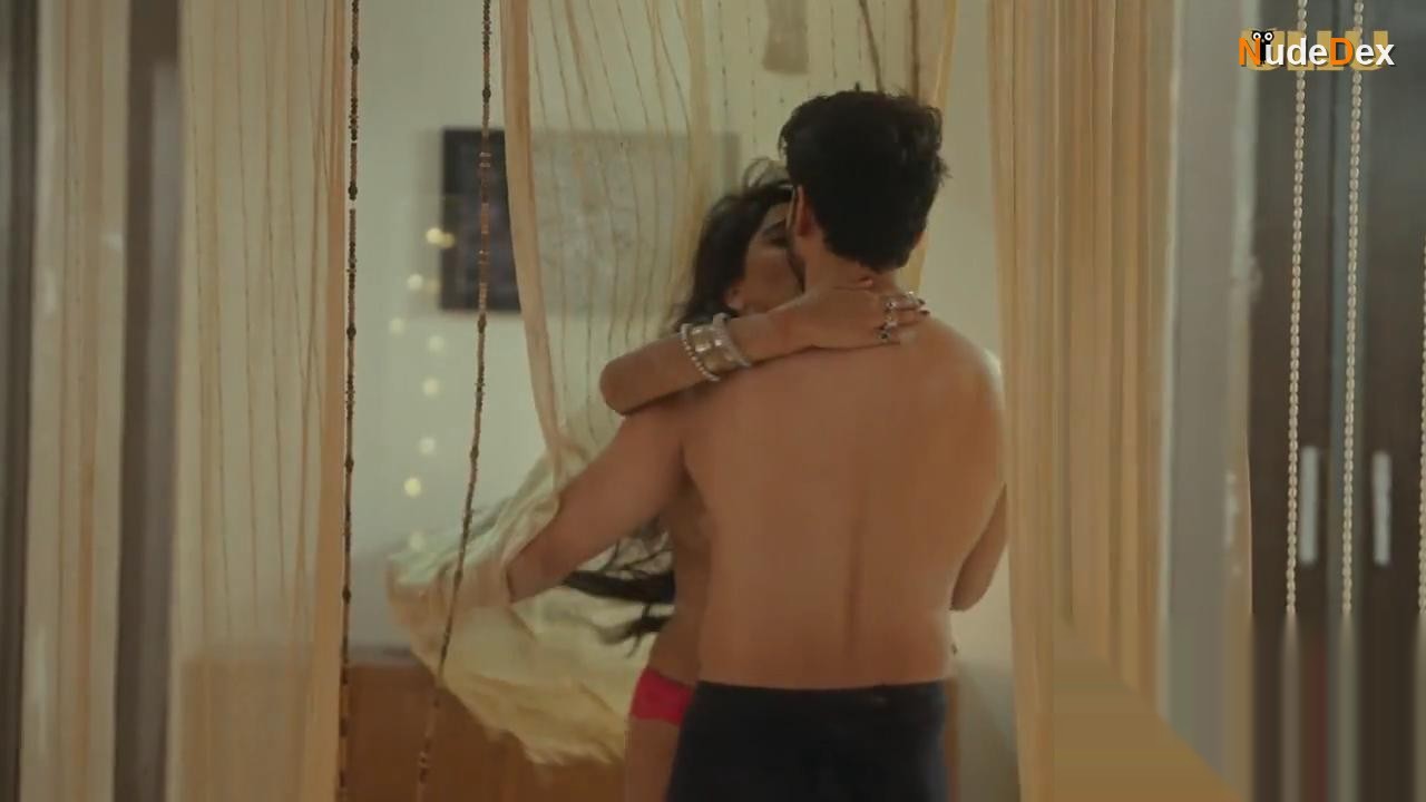 Samne Wali Khidki Part 2 in Samne Wali Khidki Part 2, photo 6