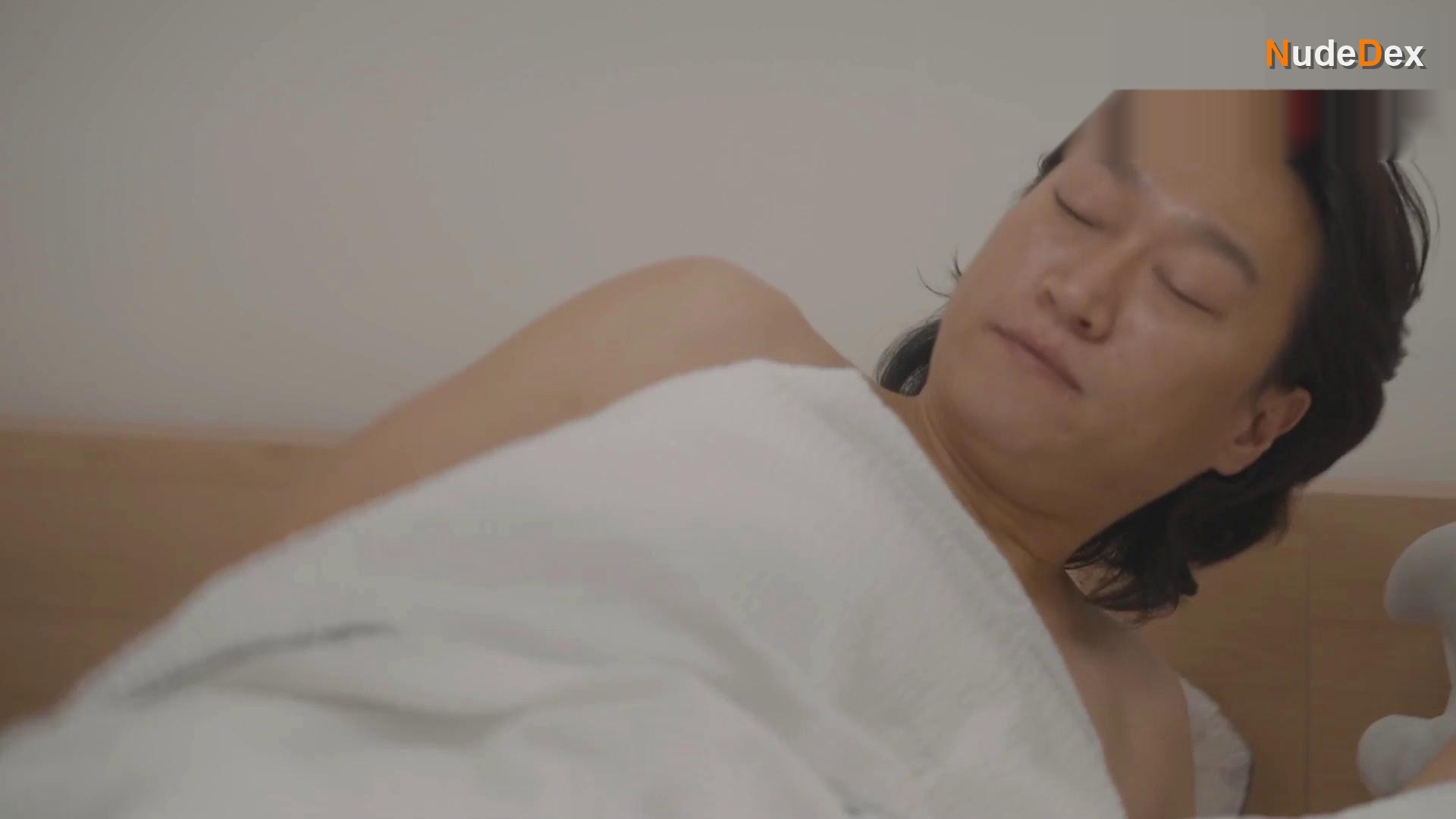 Ryu Won in A Man Who Loved A Prostitute, photo 25