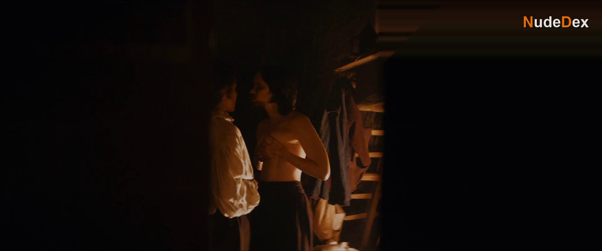 Sabrina Ouazani in All For One, photo 7