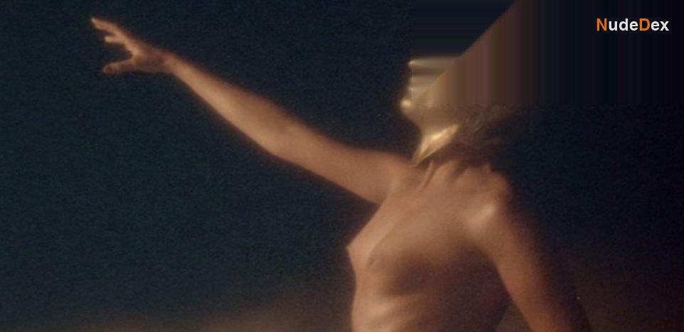 Sabrina Siani in Conquest, photo 13