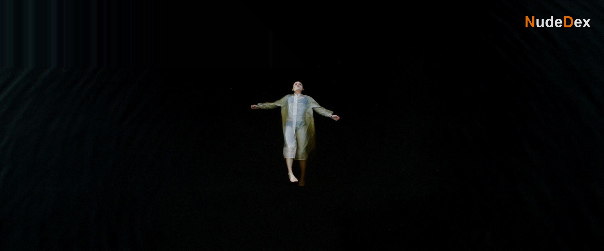 Sadie Sink in A Sacrifice, photo 2