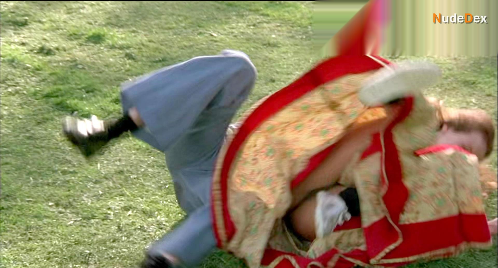 Saffron Burrows in In The Name Of The Father, photo 2