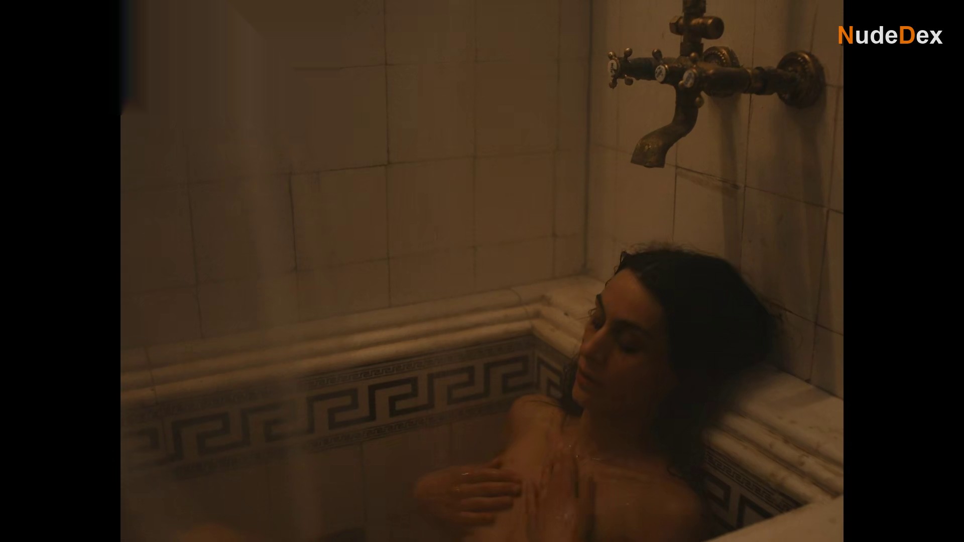 Salome Demuria in The Antique, photo 5