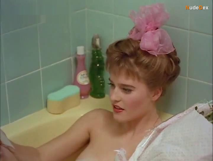 Samantha Murray in Love In Limbo, photo 1