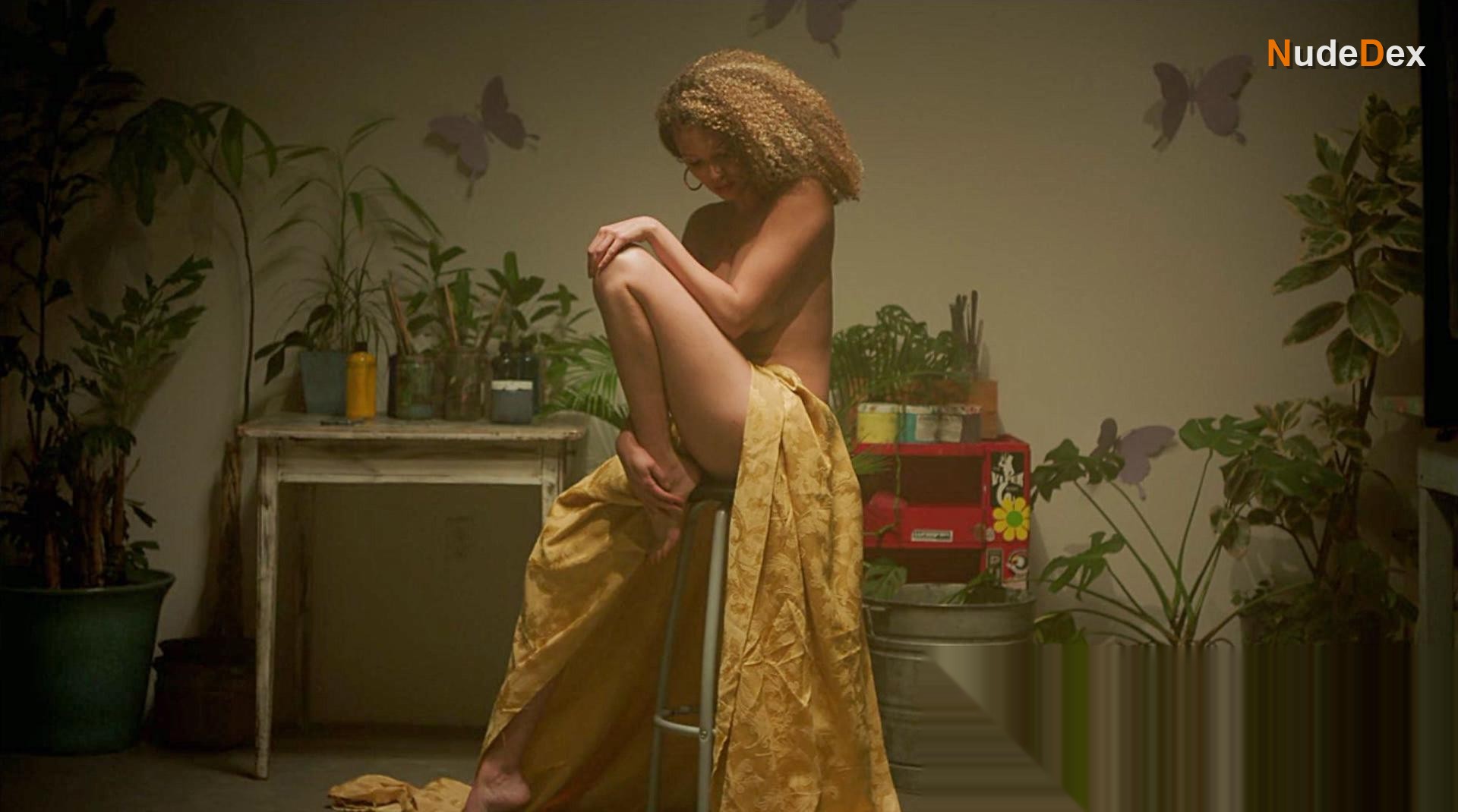Samantha Neyland Trumbo in Tempted, photo 2