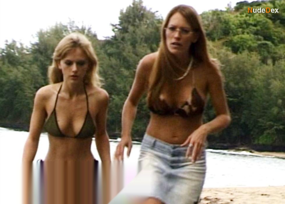 Samantha Phillips in Treasure Hunt!, photo 2