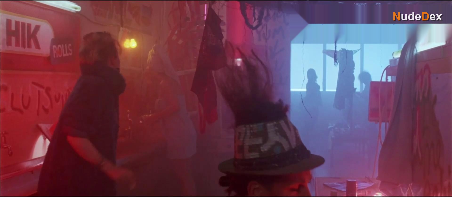 Sandie Lillingston in Dead End Drive In, photo 9