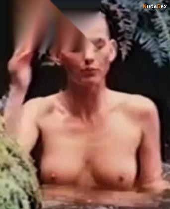Sandra Hess in Endangered, photo 7