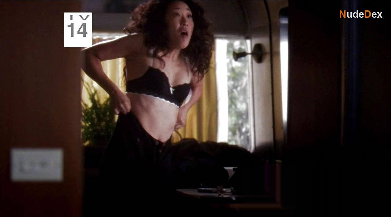 Sandra Oh in Grey's Anatomy, photo 19
