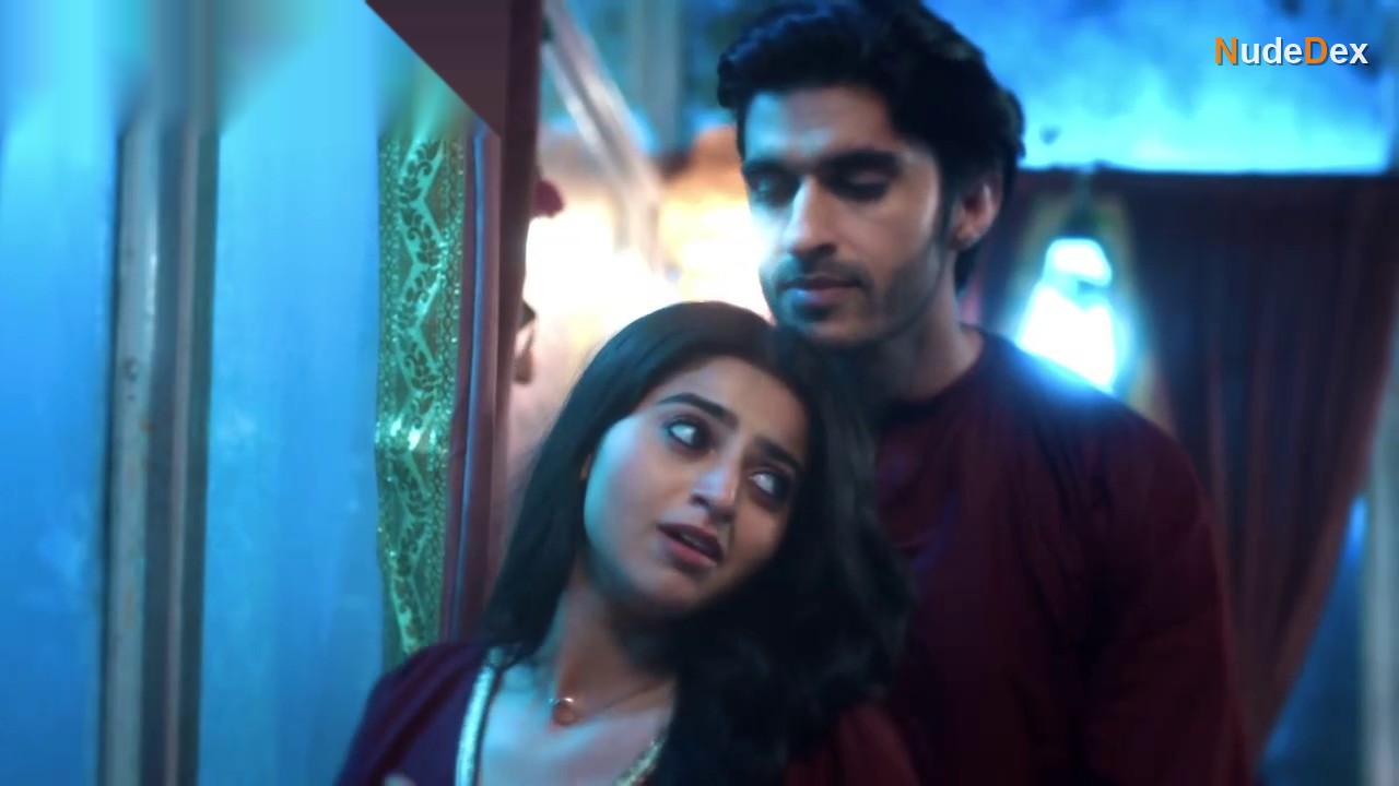 Saniya Khera in Dirty Scams, photo 104