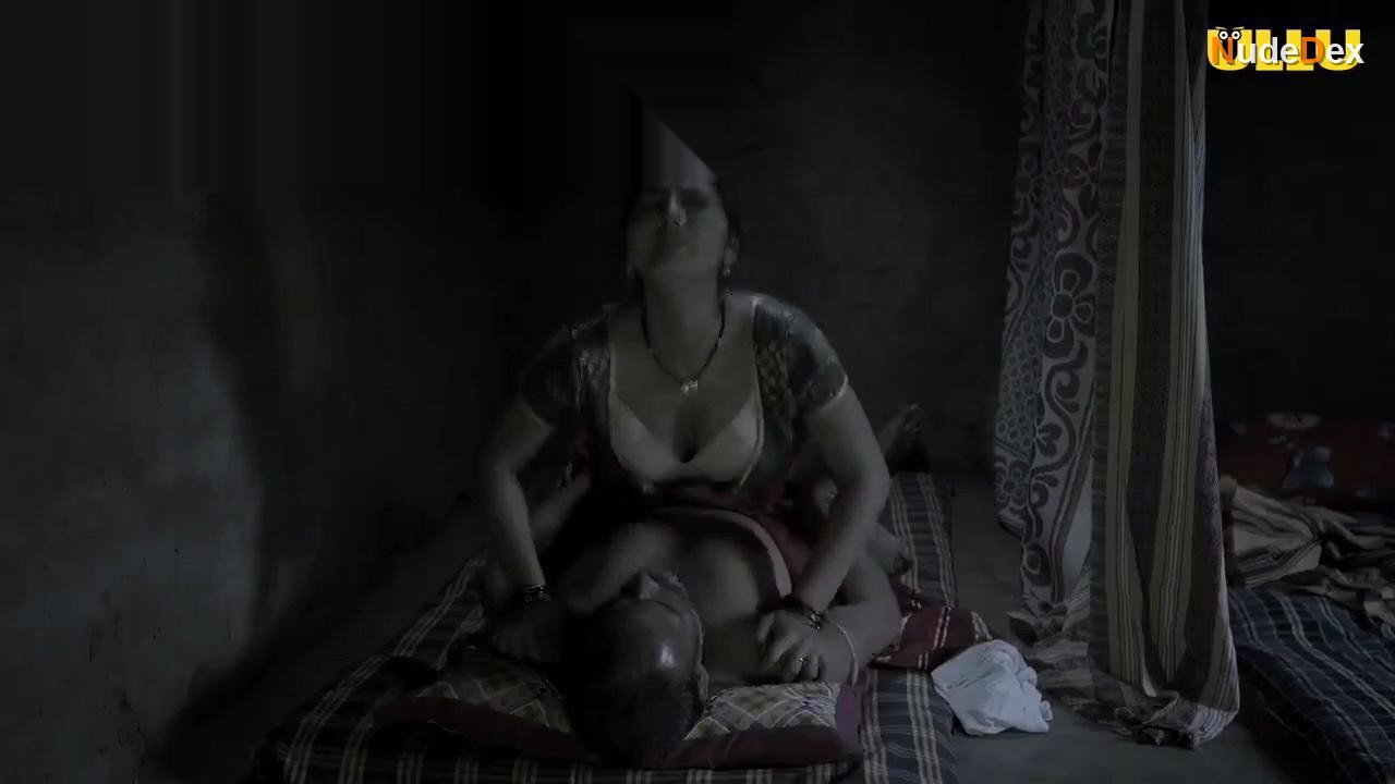 Sanni Singh in Riti Riwaj Water Wives, photo 1