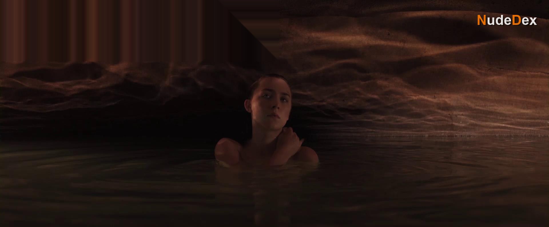 Saoirse Ronan in The Host, photo 22