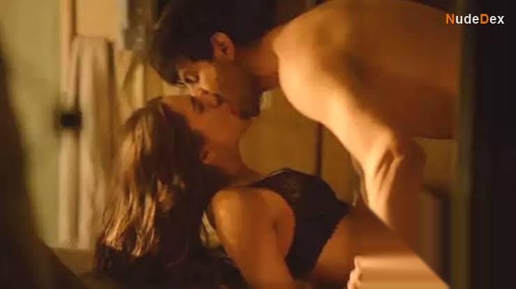 Sara Ali Khan in Love Aaj Kal, photo 4